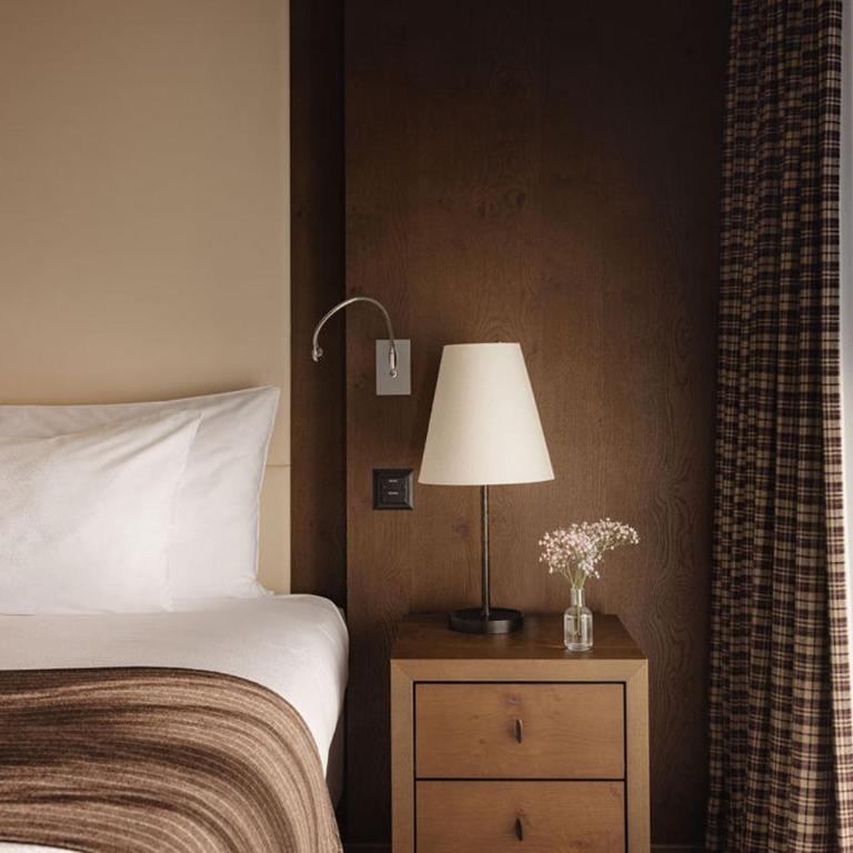Crans Ambassador - Chambre Double Premium avec Vue sur les Montagnes - 1