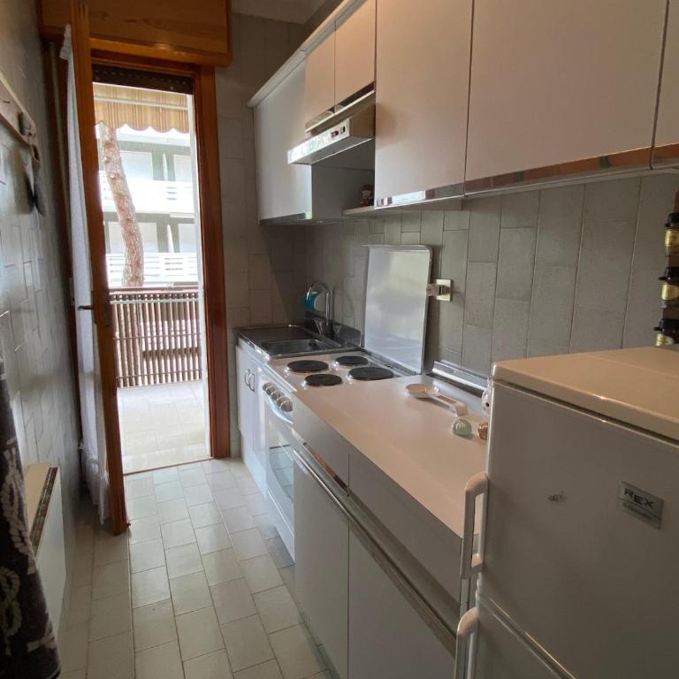 Apartment with large terrace near the sea - Two-Bedroom Apartment - 17