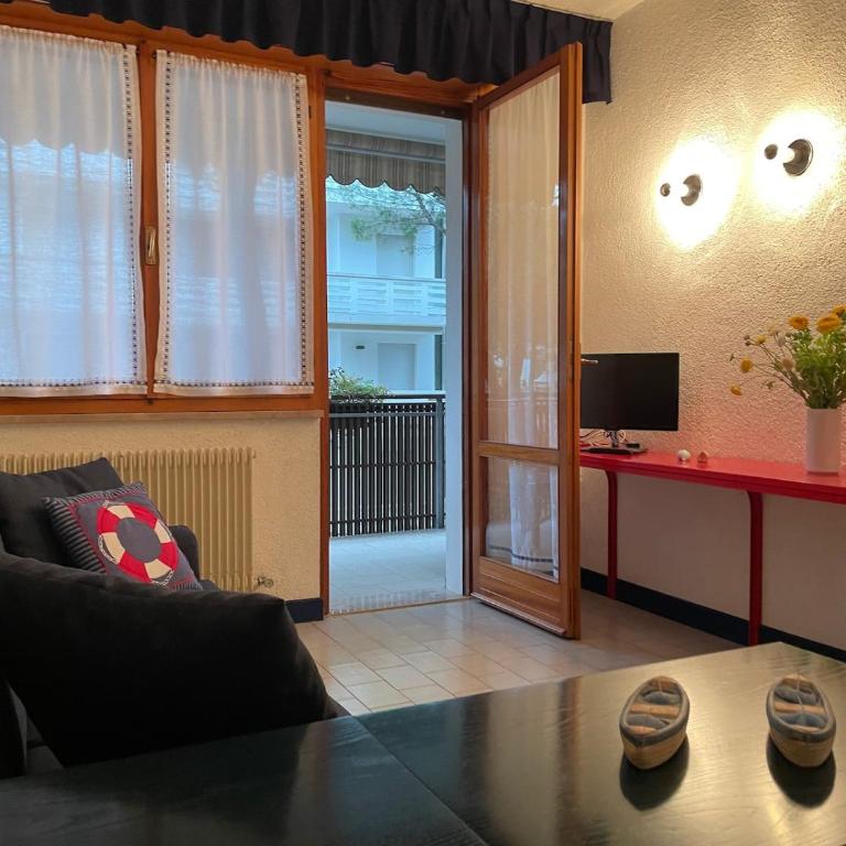 Apartment with large terrace near the sea - Two-Bedroom Apartment - 22
