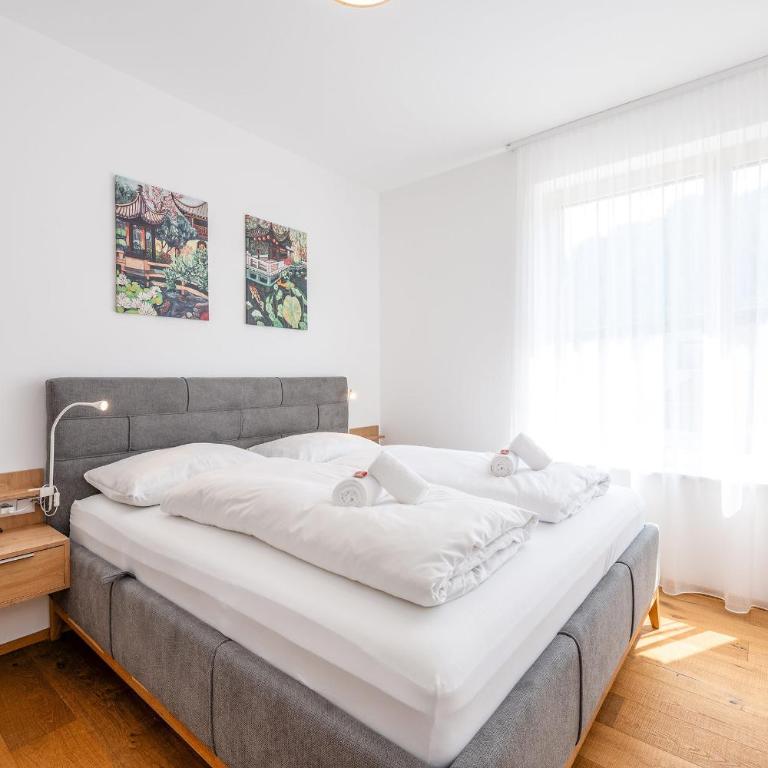 Mountain Paradise Apartments - by myNests - Three-Bedroom Apartment with View - 5