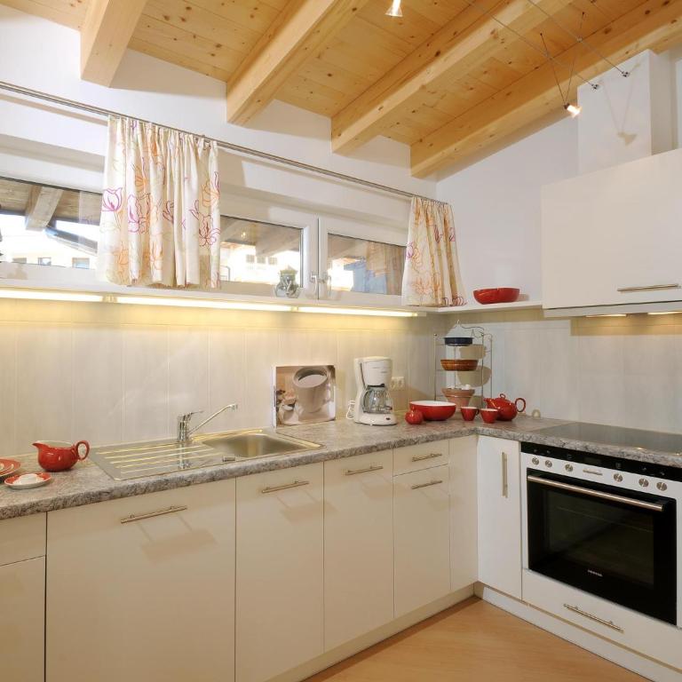 Försterhaus & Haus Andrea - Apartment mit Balkon - 5