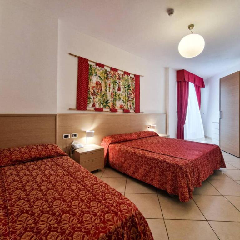 Flat with a relaxing sunny terrace - Apartment - 6