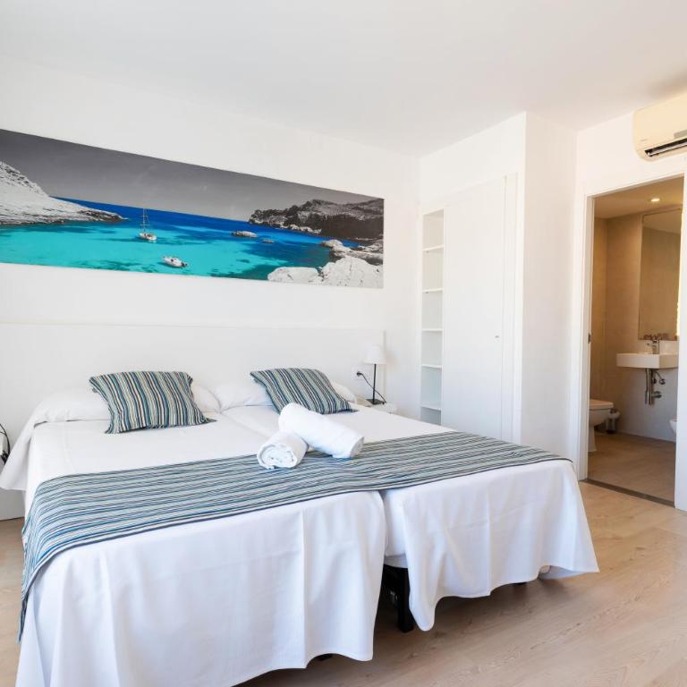 Hotel Capri Pollensa - Habitación Doble con balcón - 2 camas - 2