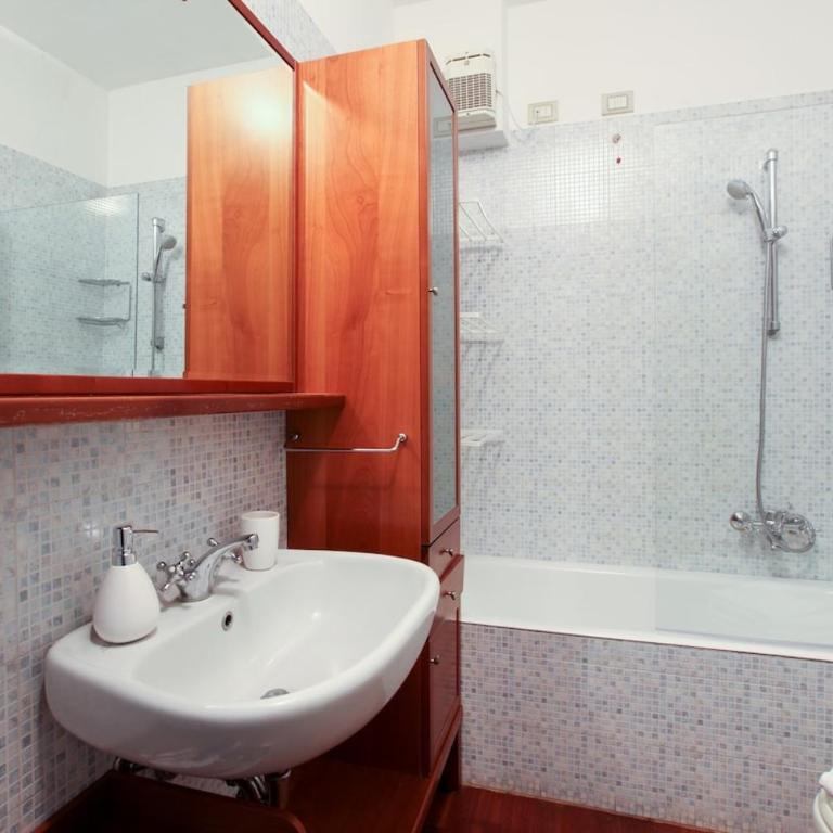 HACCA Collection - Quiet 1BR with balcony - San Lorenzo & Navigli - Appartamento con 1 Camera da Letto e Terrazza - 4