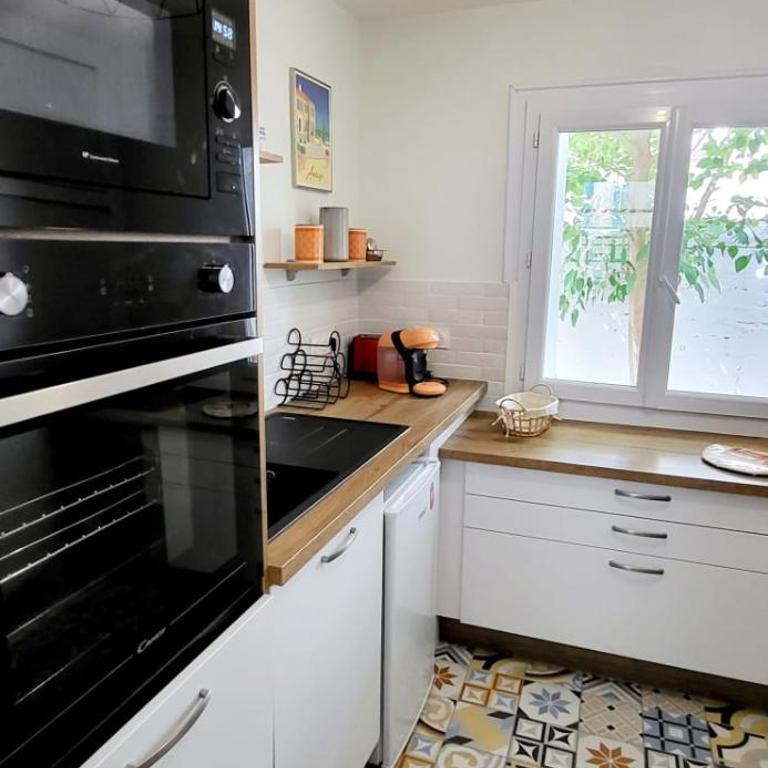 Villa Faraman au bord de l'eau - Ferienhaus - 13