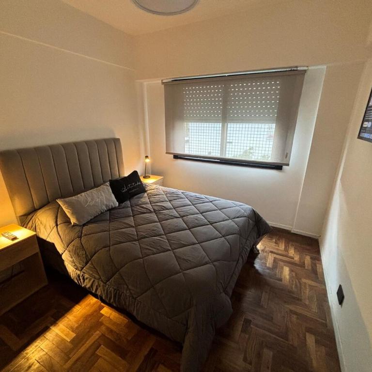 Luminoso Departamento 2 ambientes Habitación comedor y Cocina - Apartamento de 1 dormitorio con vistas a la ciudad - 33