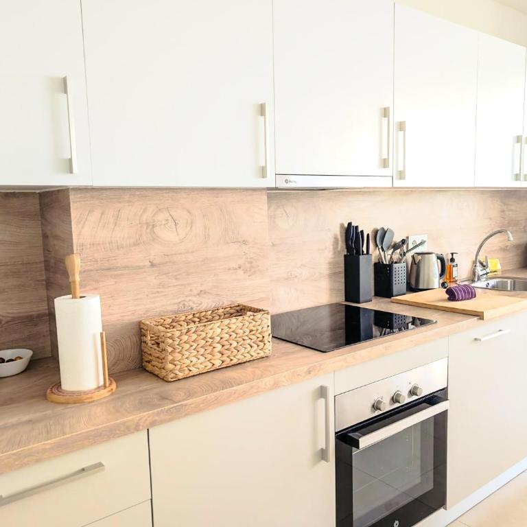 Torremar Luxe: upscale 2bed apartment by the beach - Apartamento de 2 dormitorios con balcón y vistas al mar - 10
