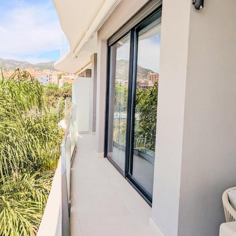Torremar Luxe: upscale 2bed apartment by the beach - Apartamento de 2 dormitorios con balcón y vistas al mar - 17