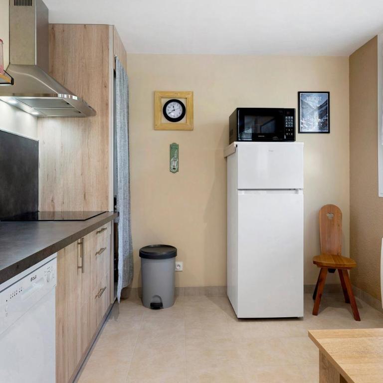 Appartement Les Celliers - Appartement 1 Chambre avec Jardin - 3