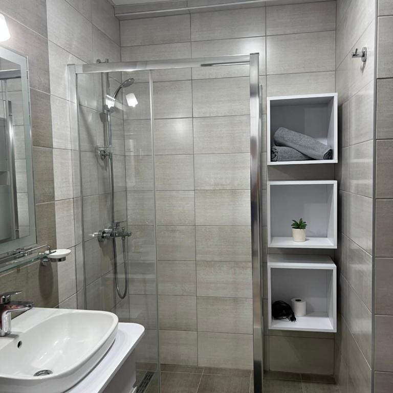AquaVista Apartments 2 - Apartment - 10