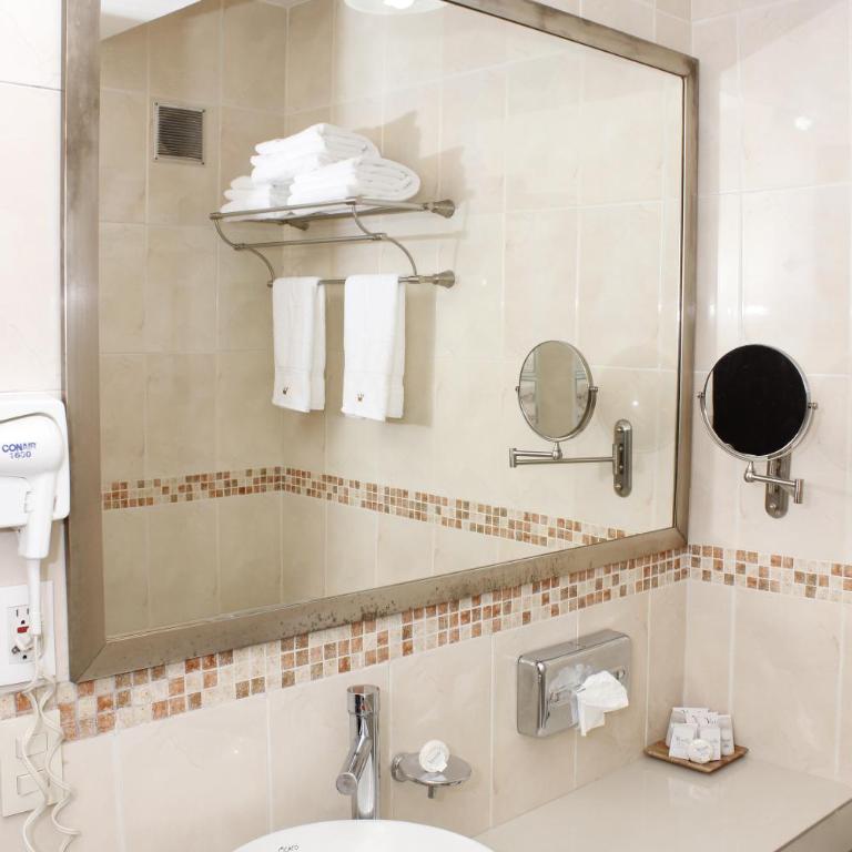Hotel Victoria Merida - Habitación Triple - 4