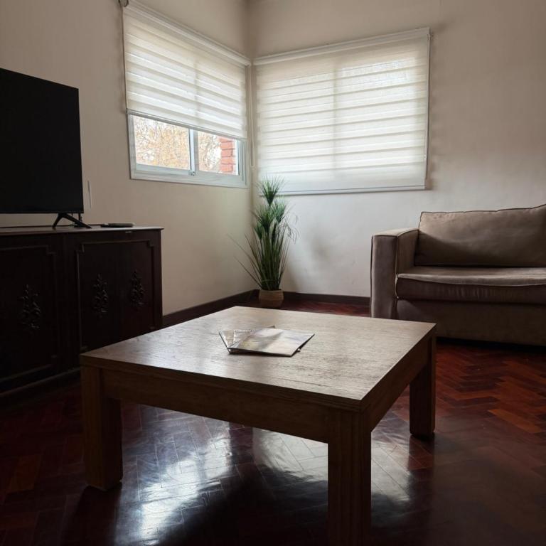Cálido departamento centrico. - Two-Bedroom Apartment - 33