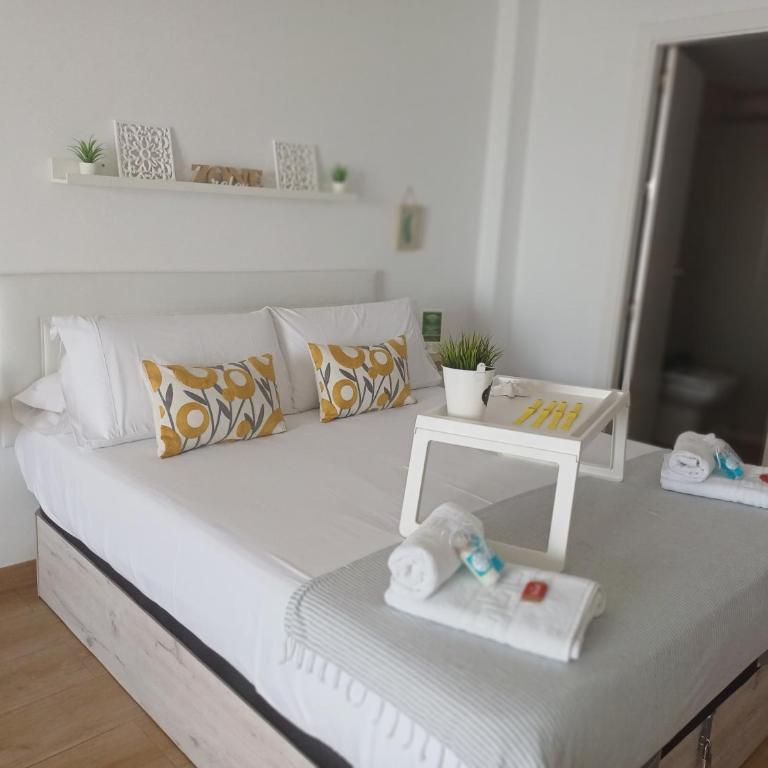 Benalbeach Holidays Benalmâdena - Apartamento Estudio con vistas al mar - 12