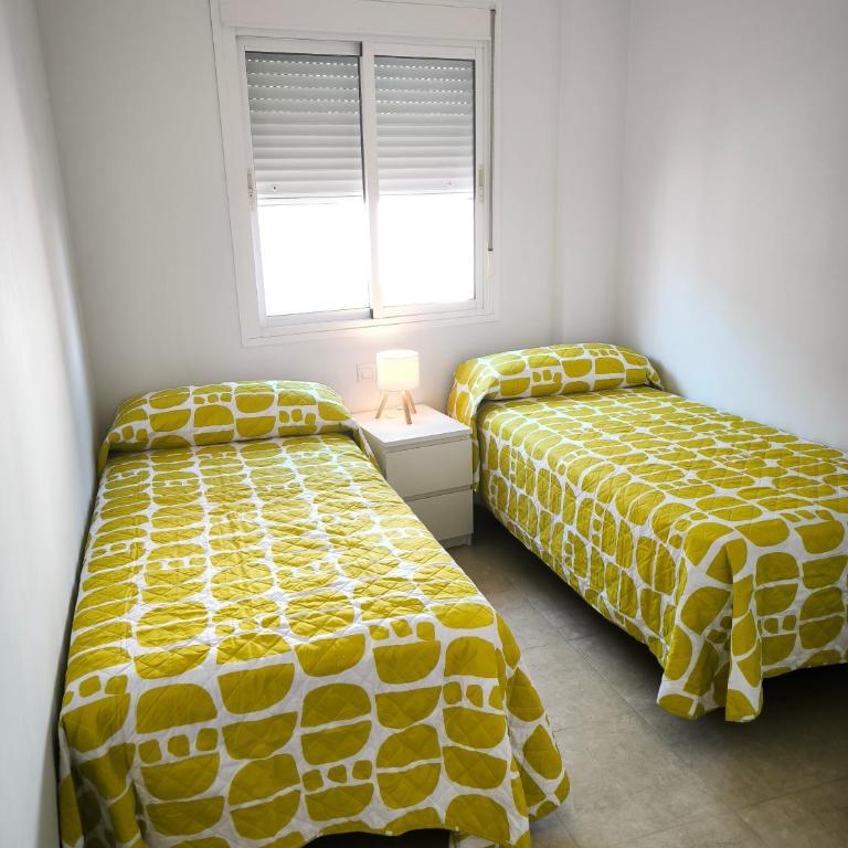 Apartamentos Ramón y Cajal, 23 - Apartamento de 2 dormitorios con balcón - 6