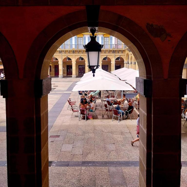 New studio in the Old Town - Plaza Constitución - Deluxe Apartment - 2