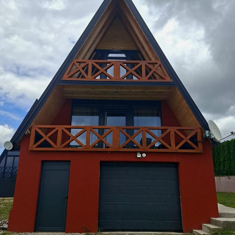 Cigota Hills Red & Black Chalets - Apartment - 3