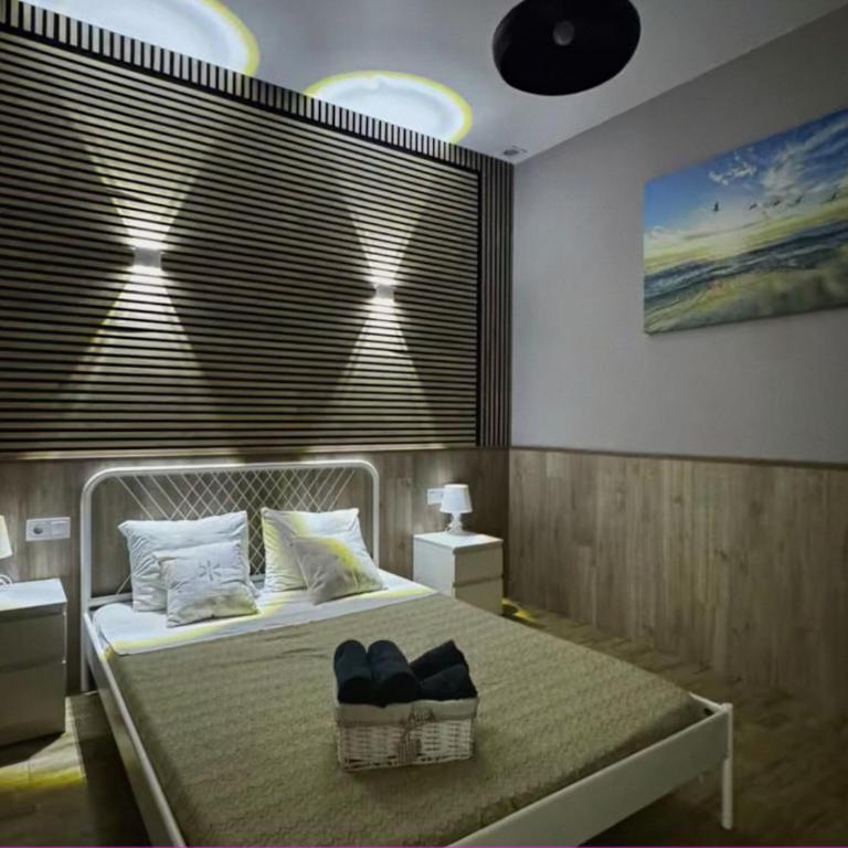 Le 18 Oudinot L18O - Three-Bedroom Apartment - 1