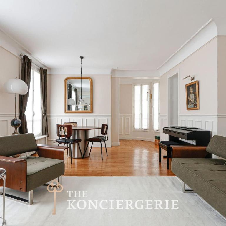 Appartement raffine au coeur du 7e arrondissement - Apartment - 1