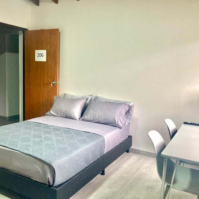 Apartahotel Poblado-Aguacatala - Apartamento Clásico - 5