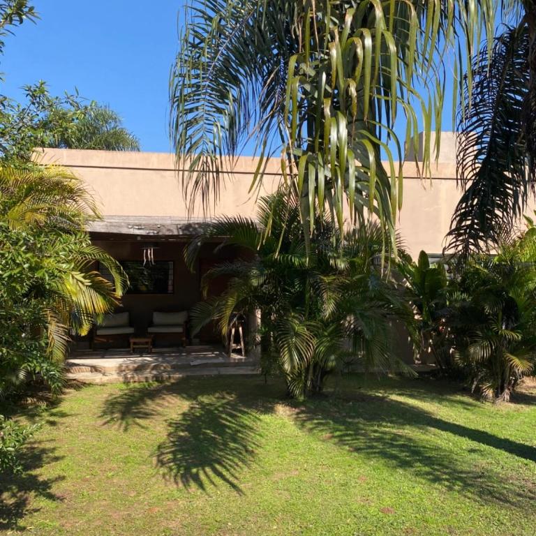 Casa a metros del río Paraná y próximo a los Esteros del Iberá - Casa de 3 dormitorios - 34