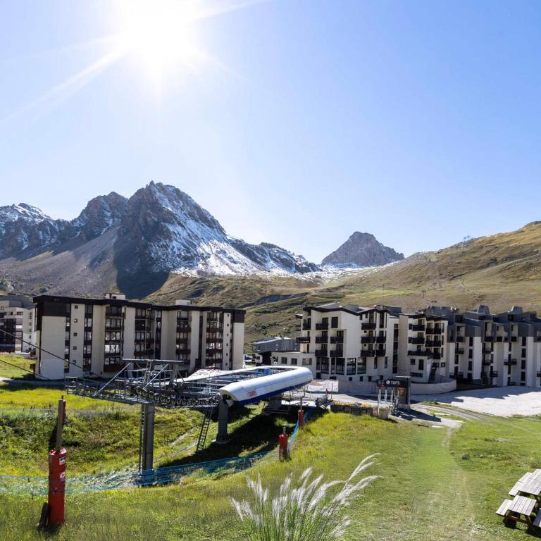 Charmant T3 rénové, ski aux pieds, Val Claret, 5-6 pers, WiFi inclus - FR-1-889-33 - Apartment - 6