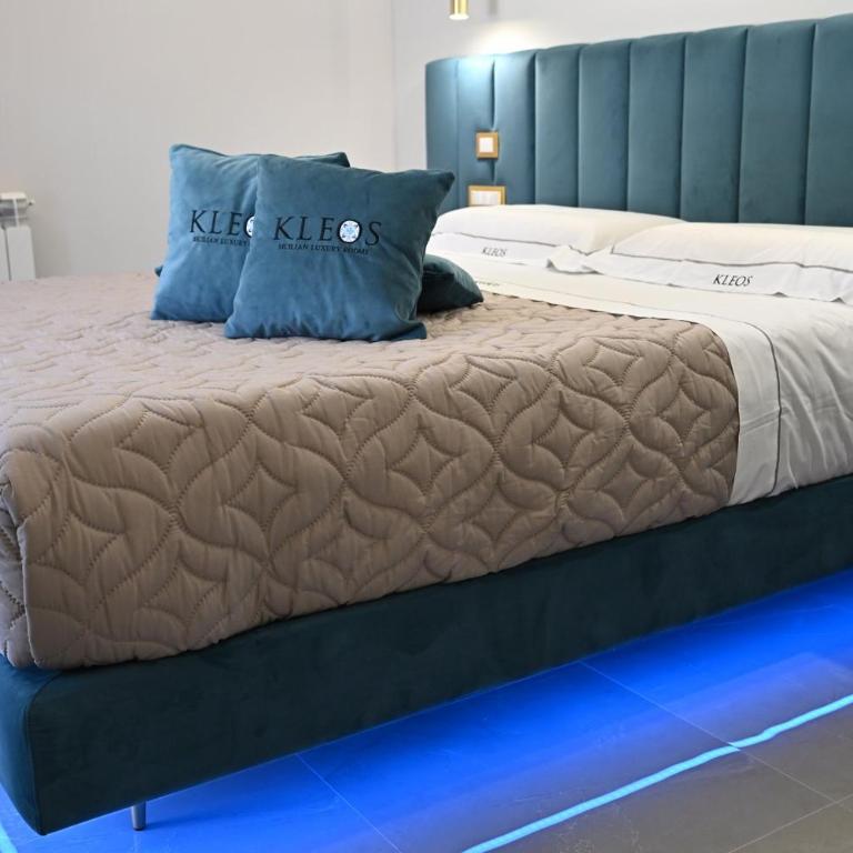 Kleos Luxury Rooms - Camera Deluxe - 2