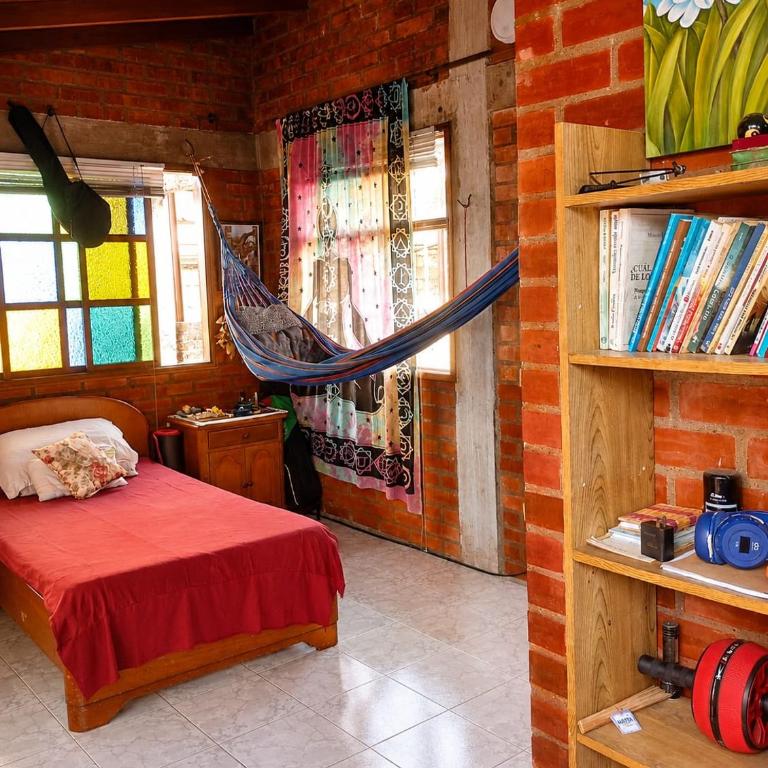 Apartaestudio amoblado - Apartamento de 1 dormitorio - 2