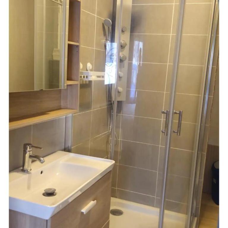 Romantique Zen Room Spa Sauna Beach 50 m - Appartement 1 Chambre - 6