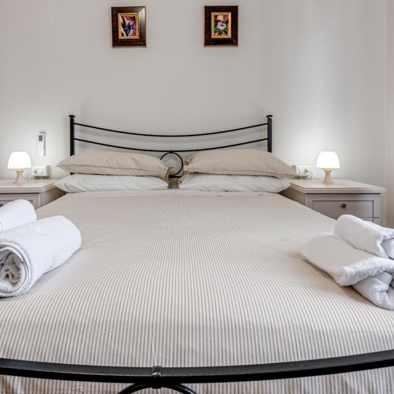 Domus Monaco-1step from Duomo-Florence city center - Apartment - 17