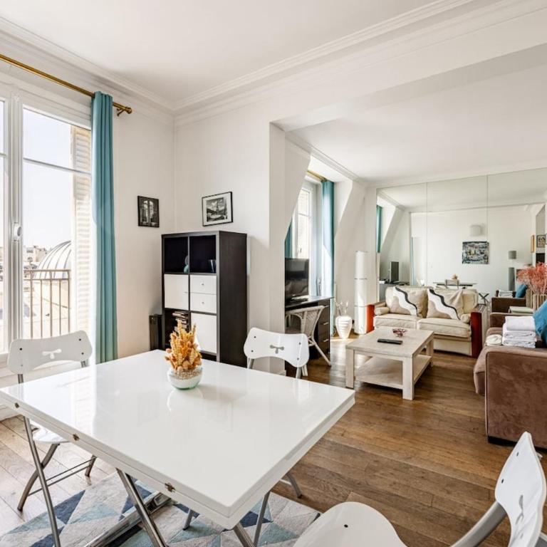 Paris 8th arrondissement - Champs Elysées - Balcony - 1 bedroom - Appartamento con 1 Camera da Letto - 16