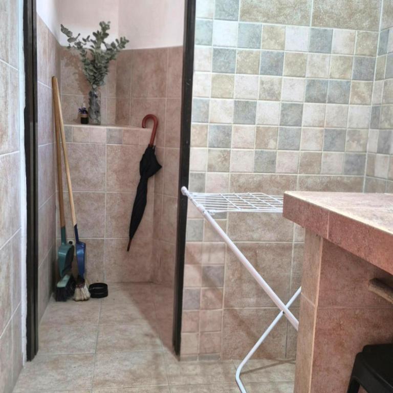 Departamento tranquilo cerca de la terminal Villa General Belgrano a 5 cuadras del centro - Apartamento de 1 dormitorio - 16