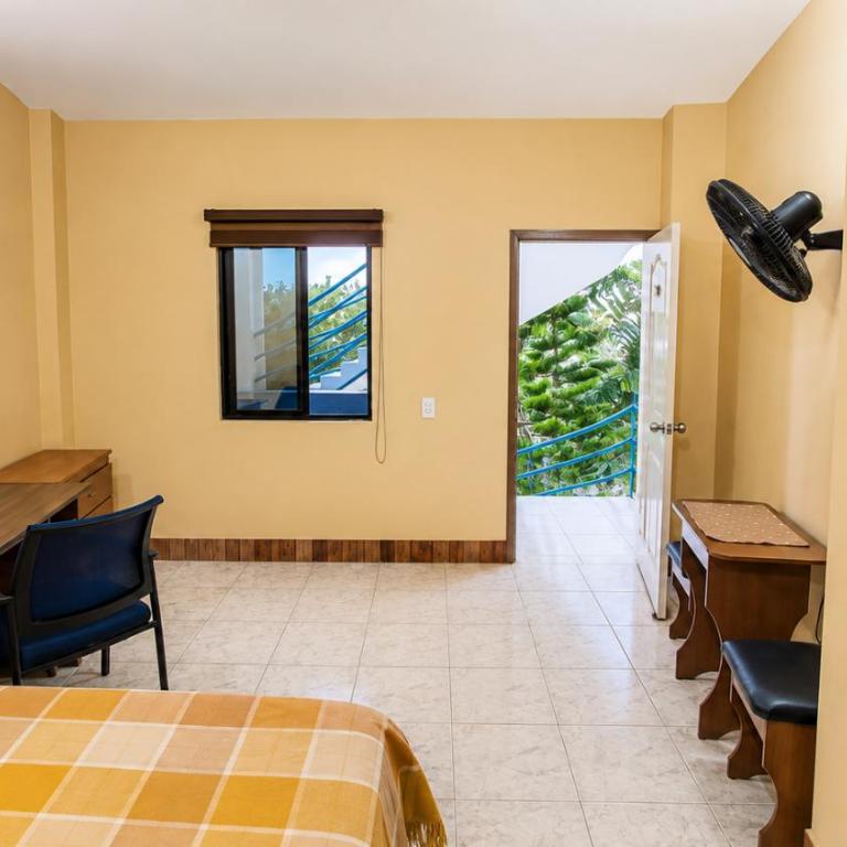 La Casa Ucraniana - Large Single Room - 4