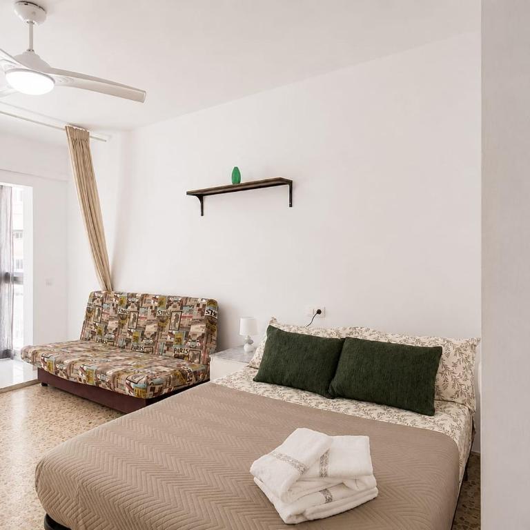 VIS112 - Central Studio with AC and Lift - 5 min Walk to the Pedestrian Centre - Monolocale - 8