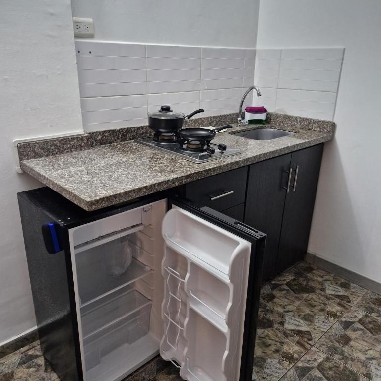 Acogedor Apartamento A Una Cuadra De La Av Santander - Apartamento de 1 dormitorio - 8