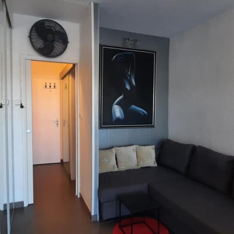Air-conditioned Crystal Studio with attached garage - Apartment mit 1 Schlafzimmer - 5