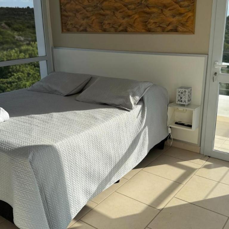 Los Ancares Resort - Habitación Familiar con vistas al lago - 2