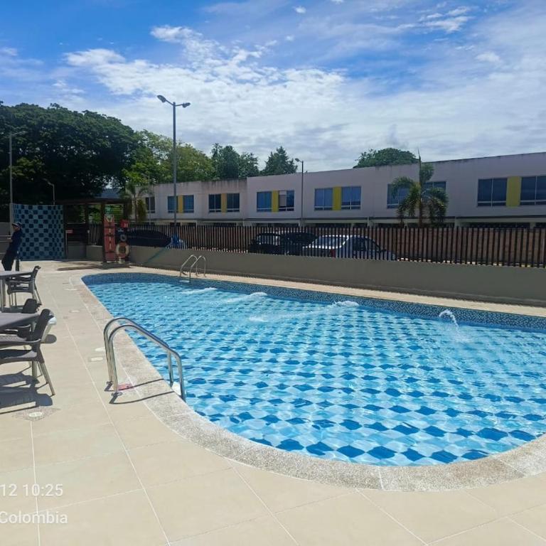 Apartamento Moderno y Acogedor con Piscinas, Aire Acondicionado y WiFi en Ricaurte - Girardot - Apartamento de 2 dormitorios - 30