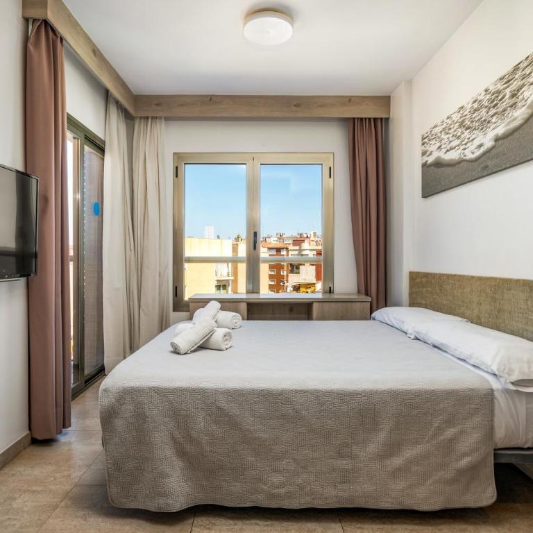 Marina Beach Apartaments - Sea views in the heart of Lloret - Studio mit Balkon - 3