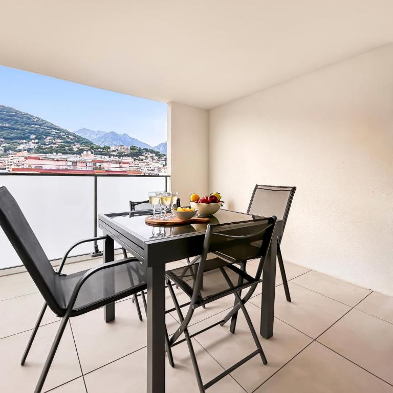 Élégant T2 avec piscine & balcon panoramique - Appartement 2 Chambres - 31