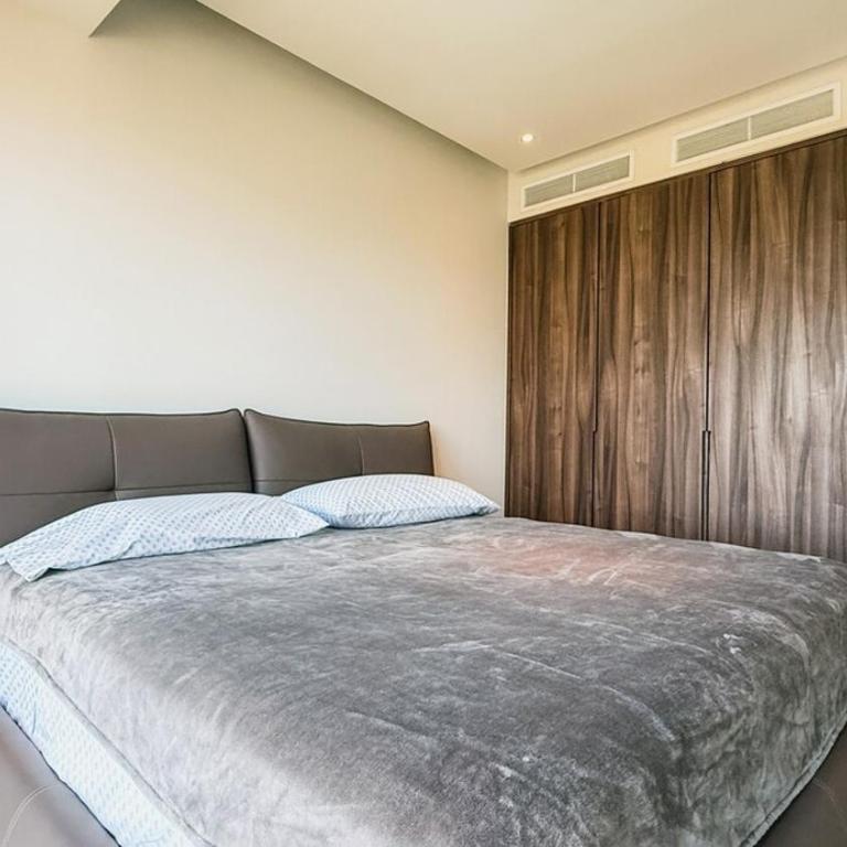 Apartment in Isla Residences, Exclusive Emerald Tower - Three-Bedroom Apartment - 12