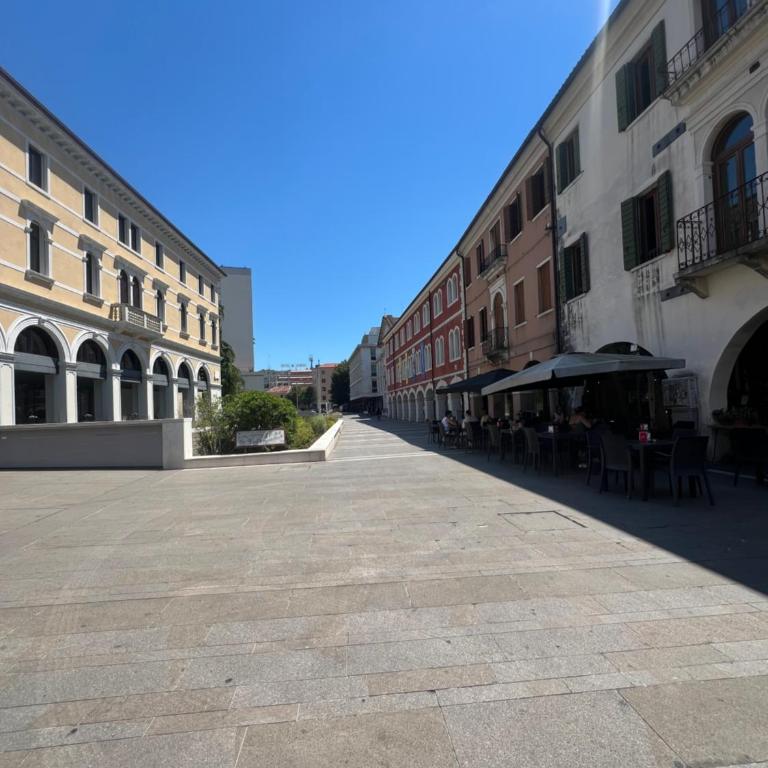 3 Venice rooms Hotel,Piazza Ferretto, M9 Museum, Duomo,Teatro Toniolo, Airport, Wi Fi, Central City, Family, Group Friends - Apartment mit 2 Schlafzimmern - 18