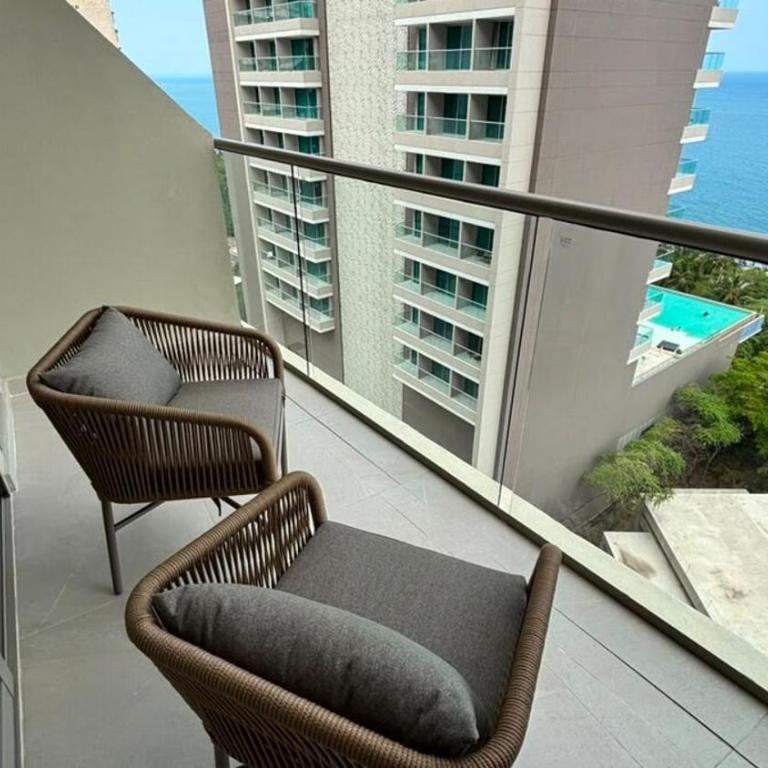 Apartamento Frente al Mar con Balcón - Apartamento de 2 dormitorios - 3