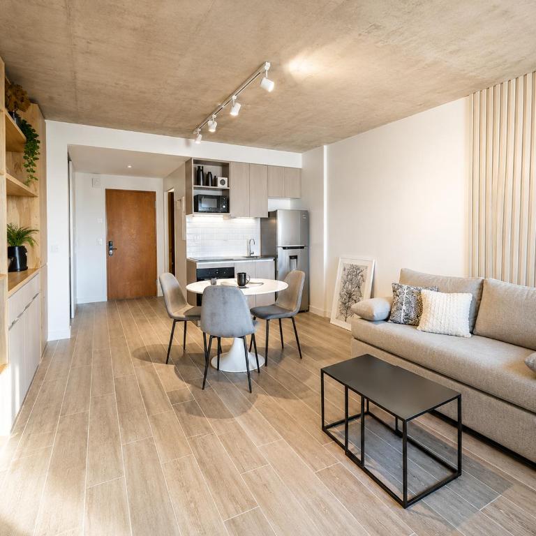 Hotel Mediterráneo - Deluxe Room (2 Adults + 1 Child) - 1