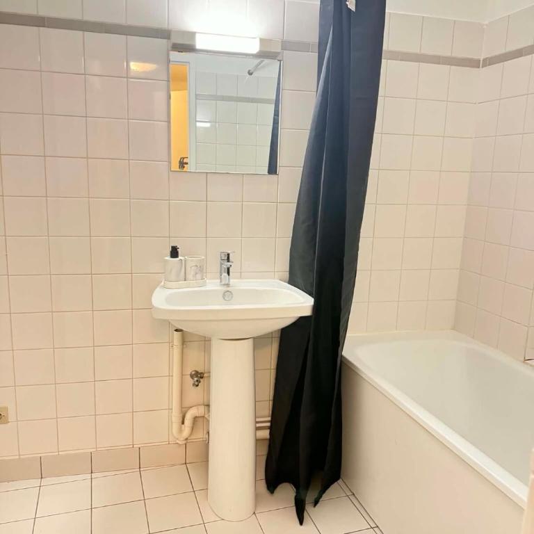 Central & Cozy Flat in Angers - Appartement 2 Chambres - 2