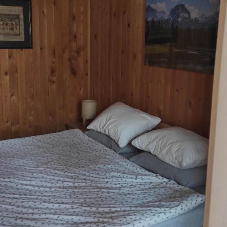 Apartman MN - Two-Bedroom Apartment - 11