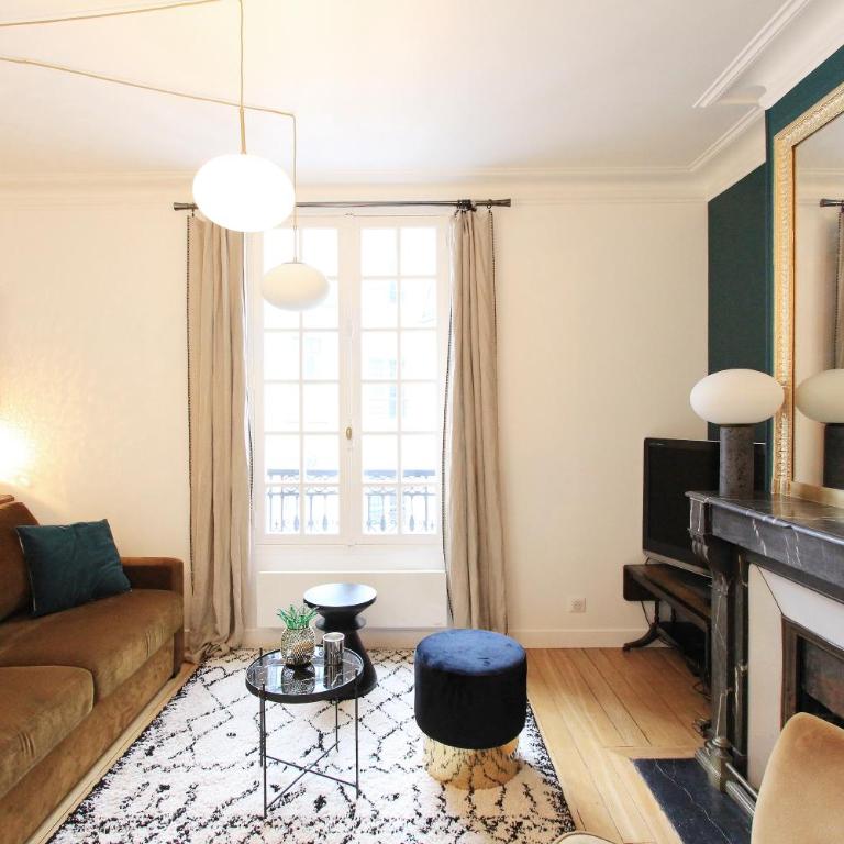 Bel appartement 1 chambre Paris 7ème à 5min à pieds de la Tour Eiffel - Apartamento de 1 dormitorio - 15