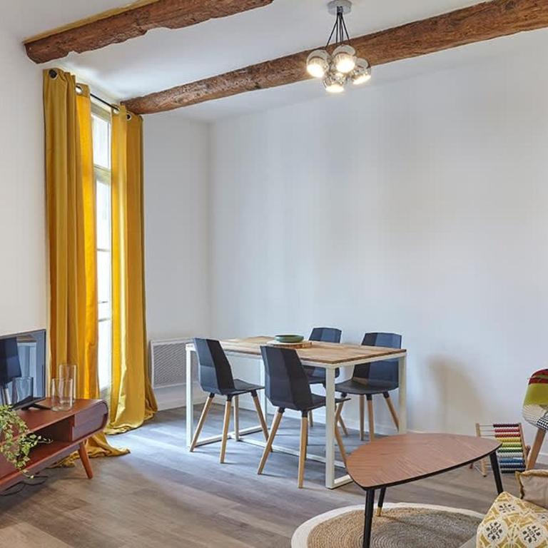 Cozy stay place de la Madeleine - Appartement - 15