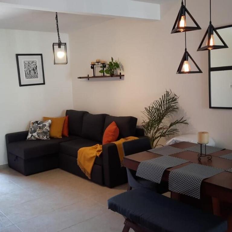 Modern apartment with roof garden facing the pool - Two-Bedroom Superior Apartment - 5