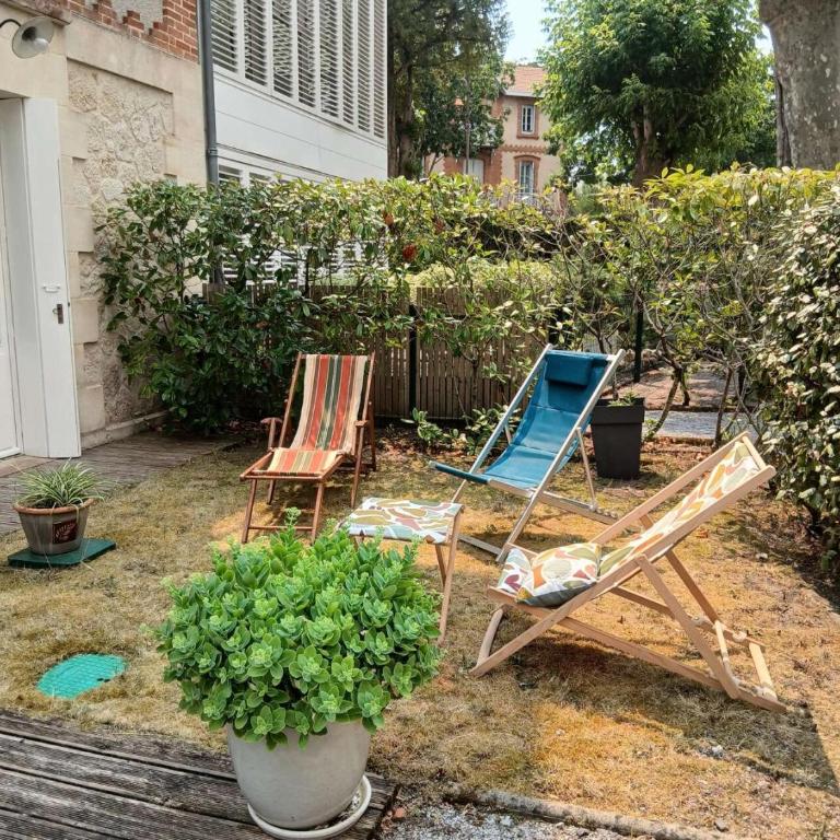 Résidence Les Pins Tranquilles - Arcachon Ville d’Hiver – Charmant T3 avec Terrasse Privée + parking MAE-9514 - Apartment - 1