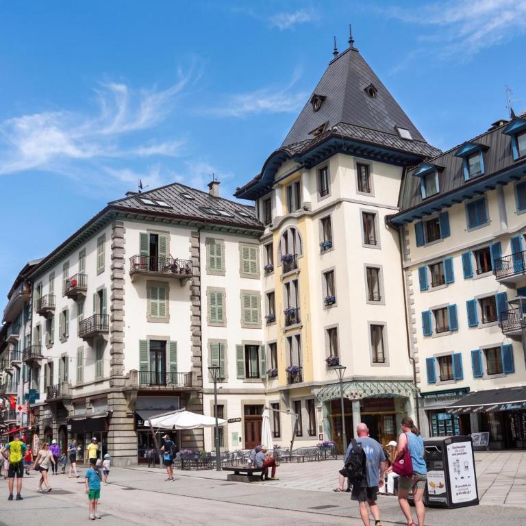 Apt Paccard305 Central Chamonix Studio, near Brevent lift for 2 - Happy Rentals - Studio mit Bergblick - 1